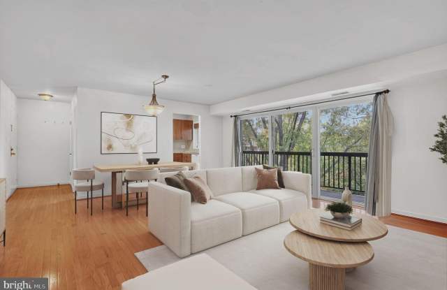 Photo of 3210 S 28TH Street unit: 403