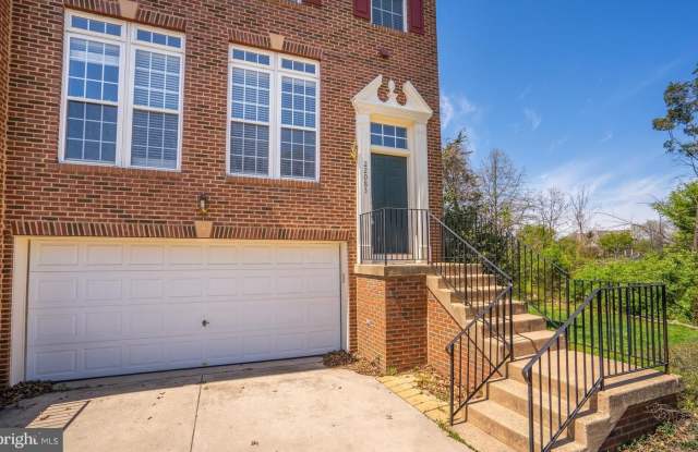 22083 CHELSY PAIGE SQUARE