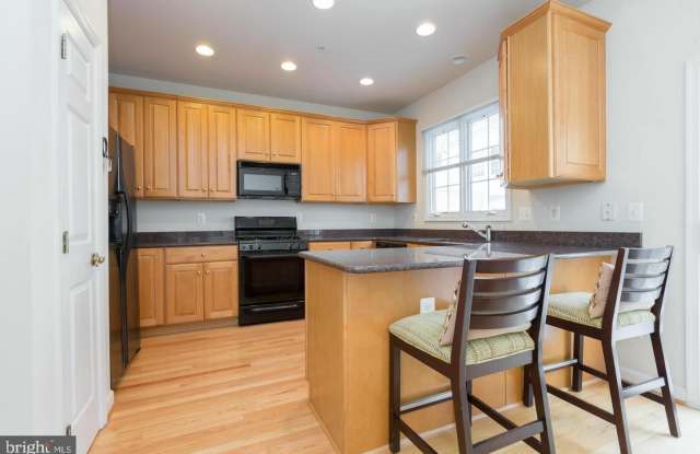 8857 ASHGROVE HOUSE Lane