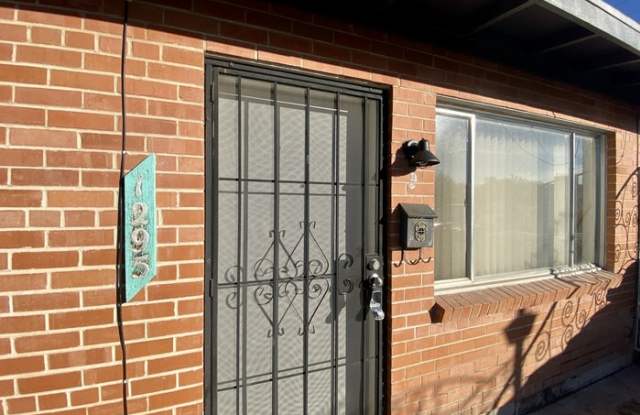 1295 East Glenn Street