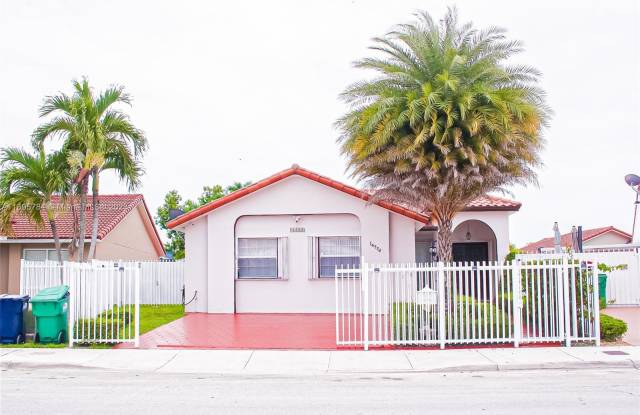 14226 Southwest 48th Terrace