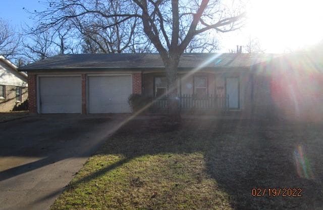 1221 Minter Lane - 1221 Minter Lane, Abilene, TX 79603