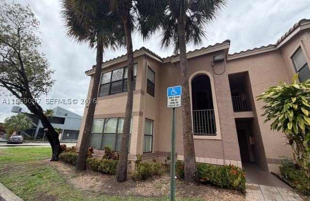 2826 S University Dr