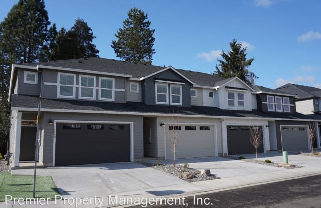 11420 NE 127th Ct - 11420 Northeast 127th Court, Orchards, WA 98682