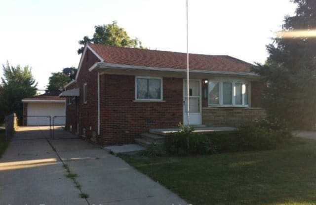 19616 Salisbury - 19616 Salisbury Street, St. Clair Shores, MI 48080