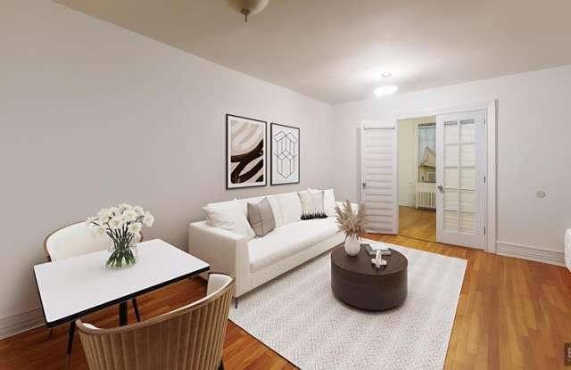 338 East 70th Street