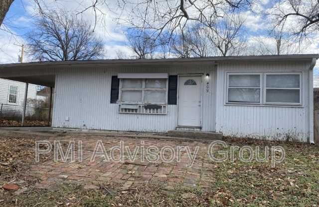 409 Southeast 34th Street