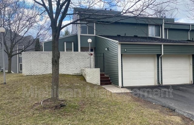 39600 Kartar Ln - 39600 Kartar Lane, Novi, MI 48375