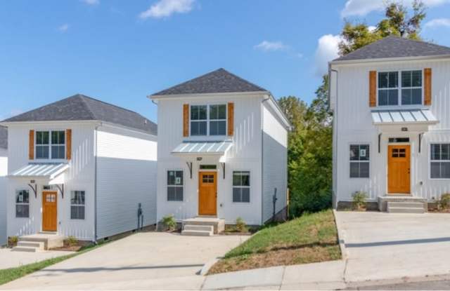 827 Charlotte Street