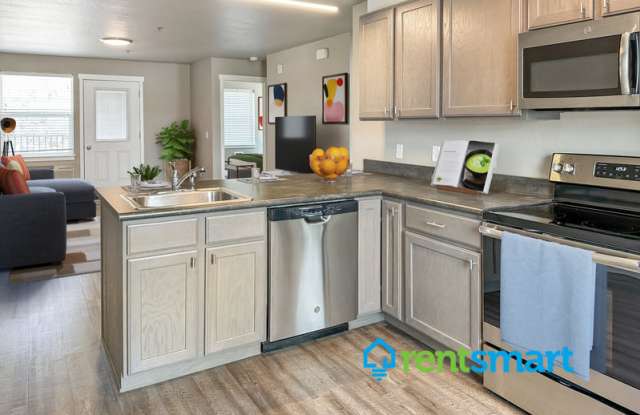 1515 South Avenue West