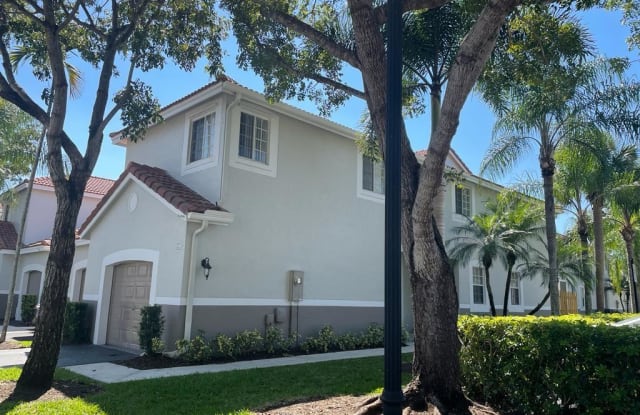 3739 San Simeon Cir - 3739 San Simeon Circle, Weston, FL 33331