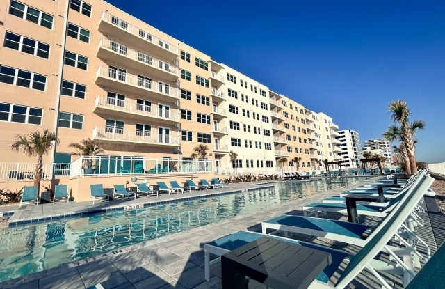 Triton Cay Daytona