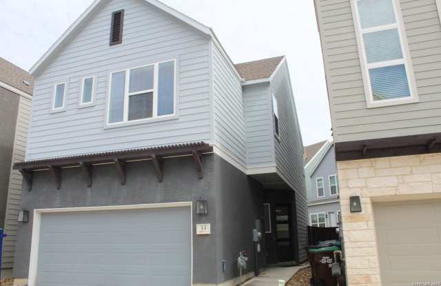 Photo of 5843 Whitby unit: 33