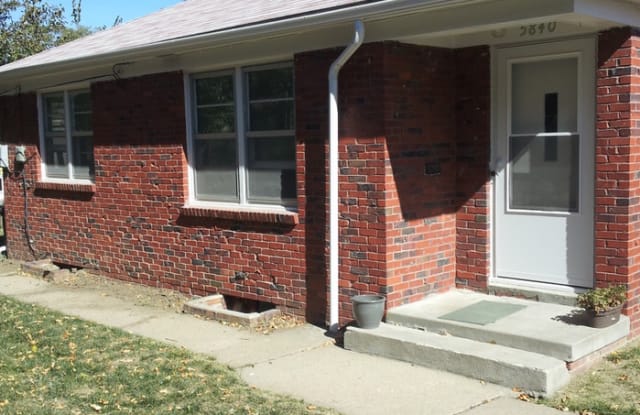 5840 Lafayette Avenue - 5840 Lafayette Ave, Omaha, NE 68132