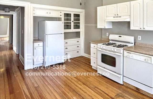 3449 Crittenden Street