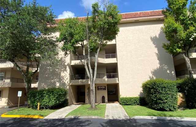 10451 W Broward Blvd