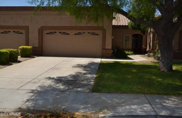 9041 W BEHREND Drive