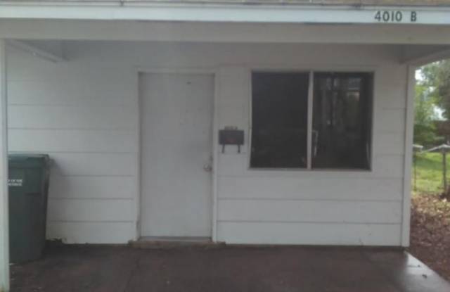 4010 Spurgeon Drive - B