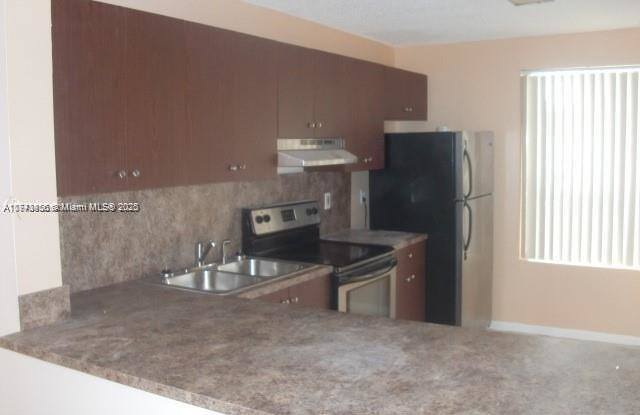 Photo of 2204 SW 81st Ave #