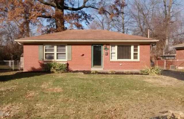 4438 Lynnview Dr - 4438 Lynnview Drive, Jefferson County, KY 40216