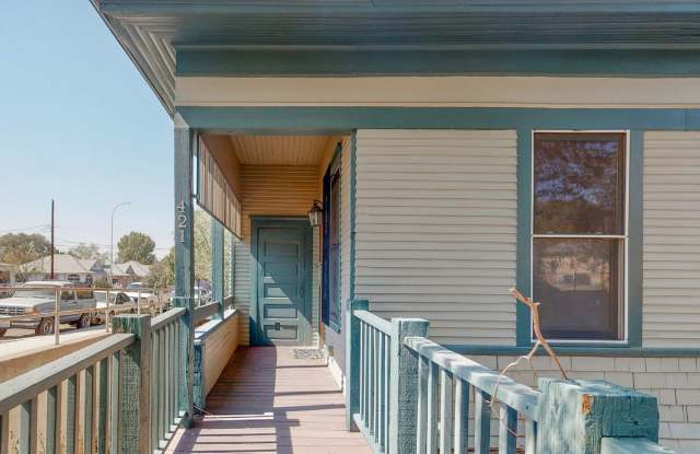 HISTORIC EDO 2/BD 2/BA CONDO