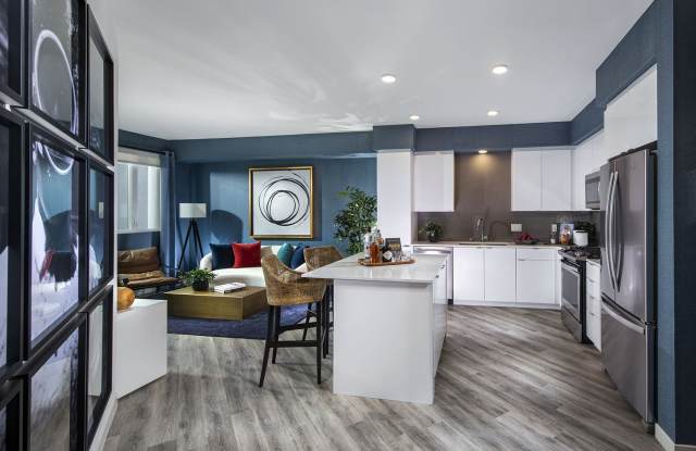 Neptune Marina Apartments