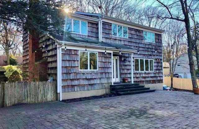 Photo of 33 Pilgrim Drive