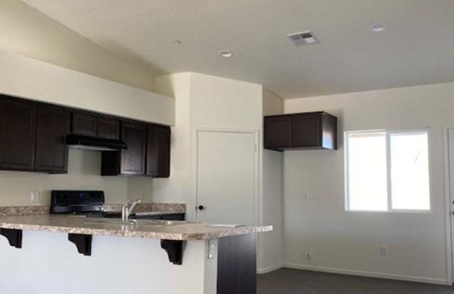 DESERT SKY TOWNHOME