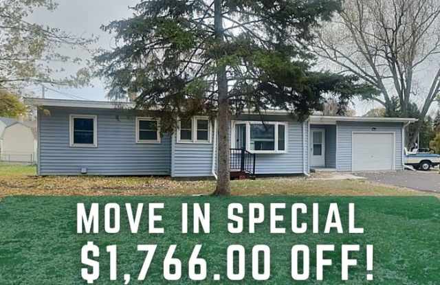 Photo of 2272 Hazel Street North