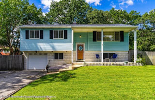 1126 Kenton Drive - 1126 Kenton Drive, Toms River, NJ 08753