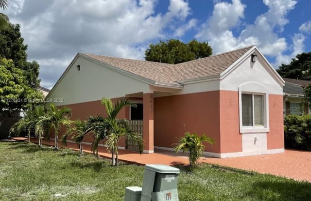 4441 NW 184th Ter - 4441 NW 184th Ter, Miami Gardens, FL 33055