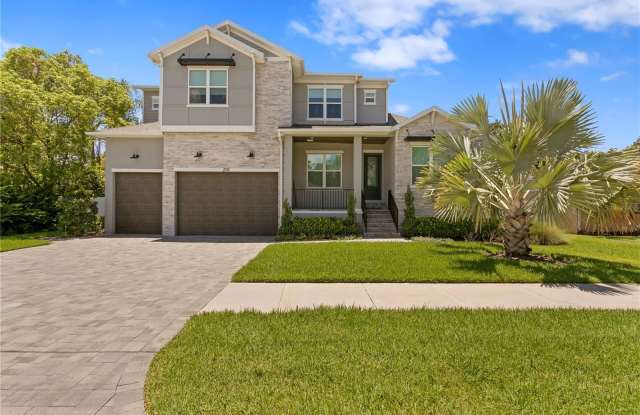 209 S SHORE CREST DRIVE