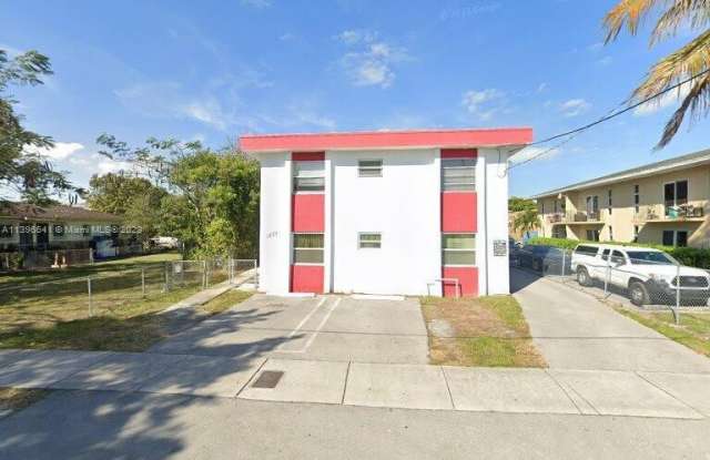1859 NW 18th Ter