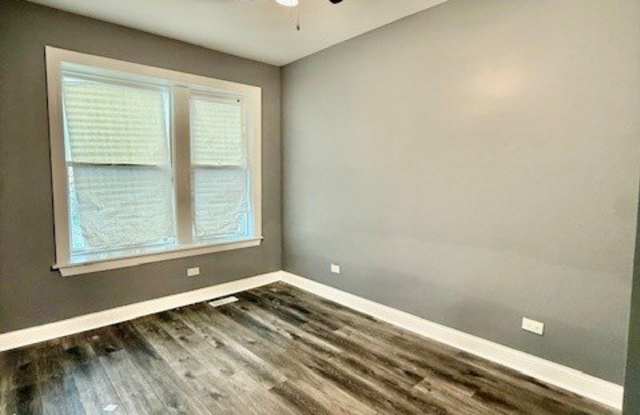 7823 S Morgan Street