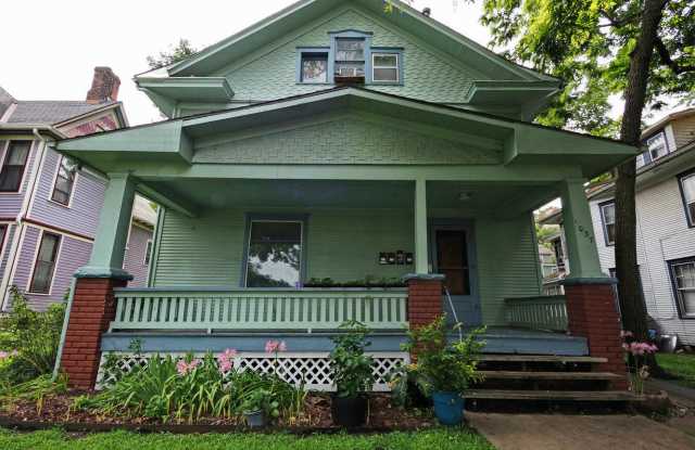 1037 Tennessee Street