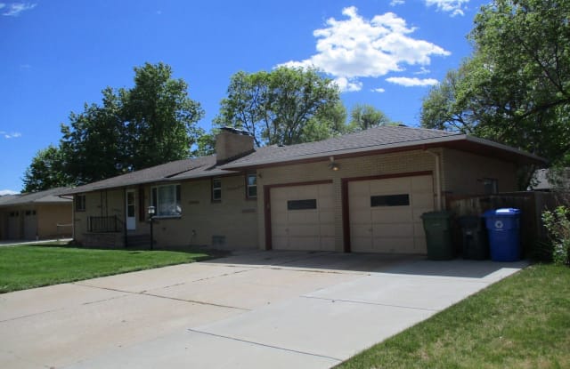 1611 Agate Court - 1611 Agate Court, Loveland, CO 80538