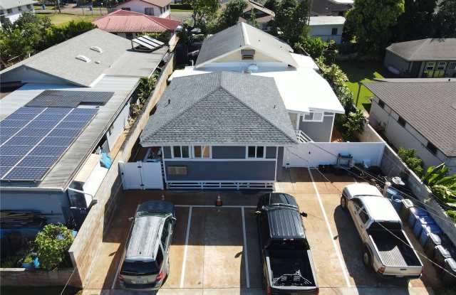 208 Kuahiwi Avenue