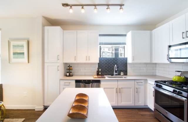 Modera Natick Center