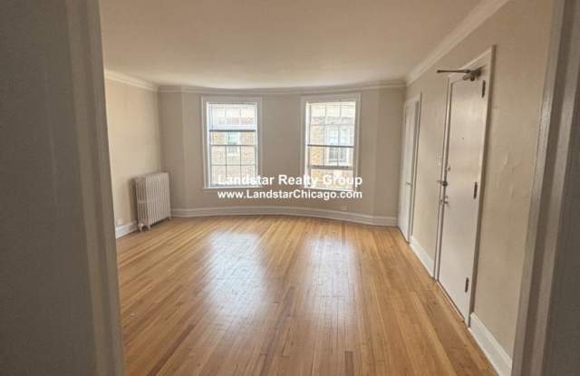 Photo of 909 Elmwood