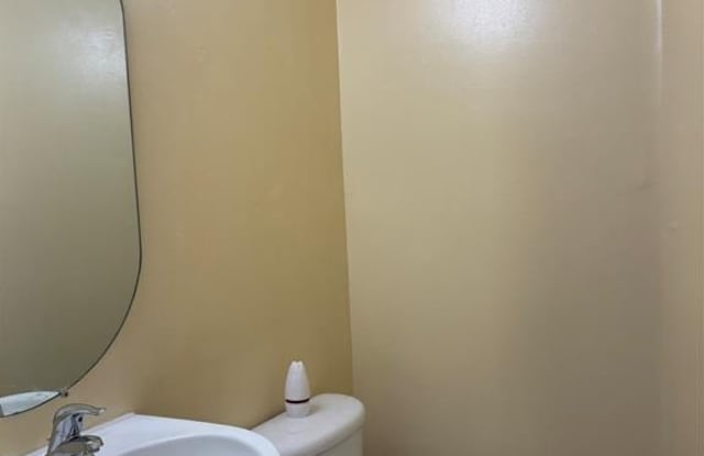 7473 Tam Oshanter Blvd