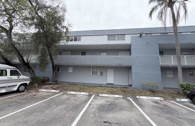 9365 Fontainebleau Boulevard
