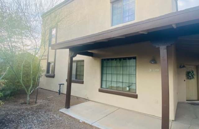 Photo of 3709 East 4th Street