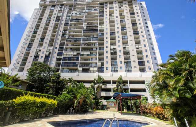 Photo of Golf Course, DH View 2 BR / 2 Bath w/2 Assigned Parking @ Fairway House