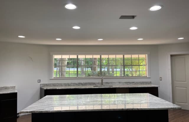 Beautiful single-family home on Ox Bottom available now