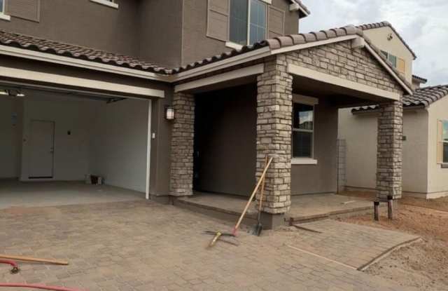 16814 W SHANGRI LA Road