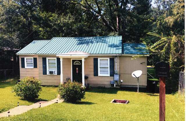 Photo of 45 Lakeside Dr