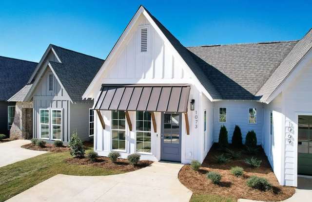 2BR/2BA Duette in Fox Run