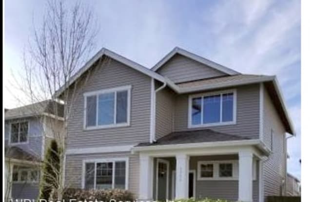 2724 85th Ave NE - 2724 85th Avenue Northeast, Lake Stevens, WA 98258