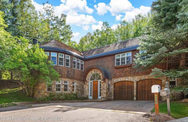 Photo of 66 Alpine Court