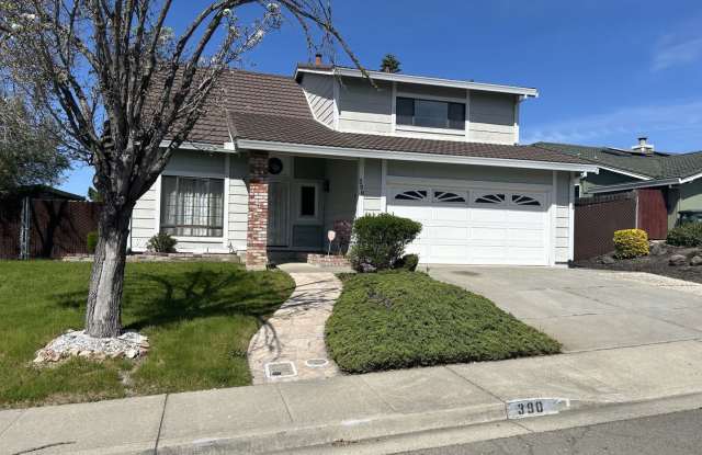 Spacious 4 Bedroom, 2.5 Bath, 1,927 Square Foot Home - 390 Clydesdale Drive, Vallejo, CA 94591